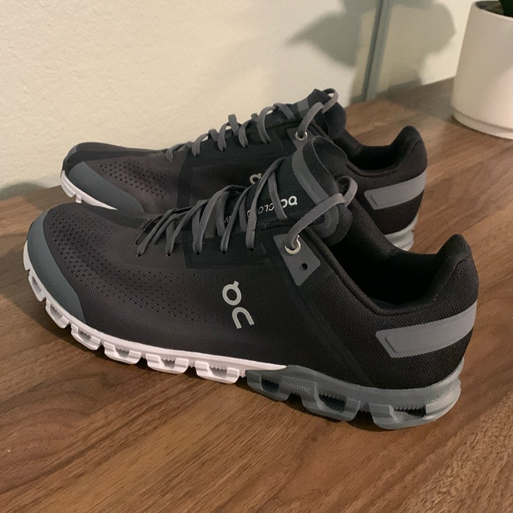 OC On Running Mens Cloudflow Mesh Black Asphalt Trainers, Size 11